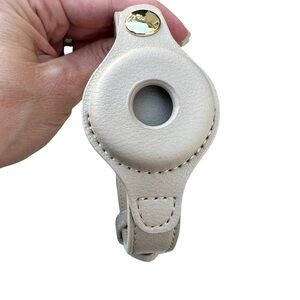 Nina Woof air tag dog Premium Dog Collar -